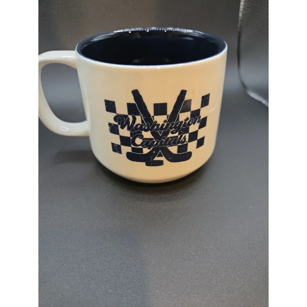 NHL Washington Capitals Hockey Coffee Mug Cup White Blue Checkered Graphic Logo - Picture 3 of 4